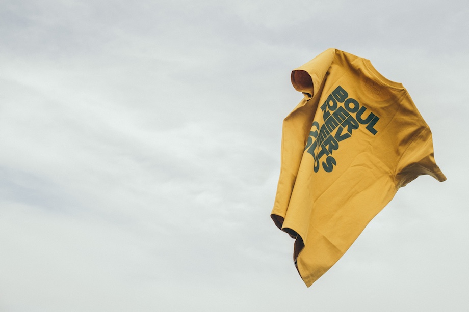 Camiseta_Sputnik_merchan baja