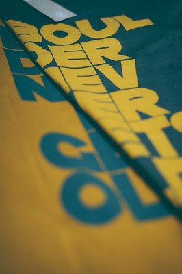 Camiseta_boulder_26_Sputnik_2